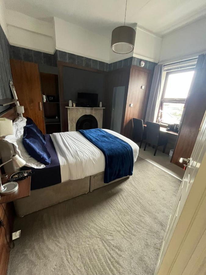 Upstairs Studio - Private Kitchenette And Small En-Suite Dublin Extérieur photo
